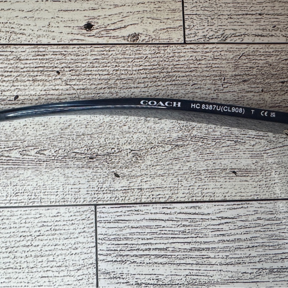 COACH Sunglasses EUC - Picture 6 of 8